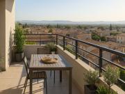 Dernier étage + terrasse: ce T2 est une rareté sur le marché