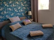 Dernier étage, vue mer