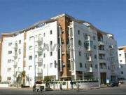 Des Apparts Hauts Standing Couple Marié