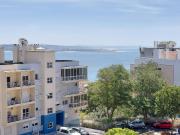 Descrição do Apartamento T2 em Caxias Alto da Terrugem