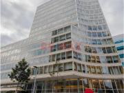 Descripción Moderno edificio que prioriza valores de...