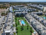 Descubra el estilo de vida mediterráneo en esta elegante...