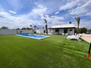 Descubra esta espectacular casa de campo, perfecta para...