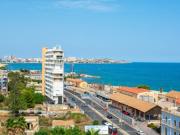 Descubra este maravilloso ático ubicado en primera línea...