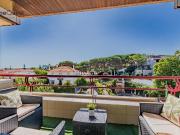 Descubra este magnífico apartamento T4 com 155m² de área...