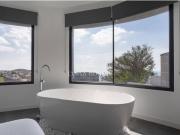 Descubra la Serenidad Mediterranea en Villa Camilia en...