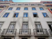 Descubra o Seu Refúgio de Luxo no Coração de Lisboa!