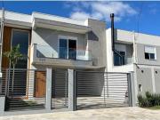 Descubra o Sobrado dos Seus Sonhos no bairro Mont Serrat...