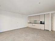 Nuevo y amplio apartamento de 1 dormitorio, listo para...