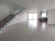 Descubre El Gran Diseño en Tres Niveles: Casa en Venta...