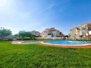 Descubre este bungalow de planta alta en Playa Flamenca,...