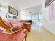 Descubre este encantador apartamento ubicado en la...