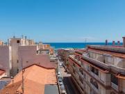 Descubre este maravilloso apartamento en primera planta...