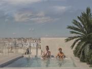 Descubre la oportunidad de adquirir un excepcional...