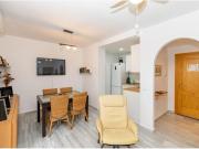 Descubre tu refugio en La Herradura: impecable piso a...