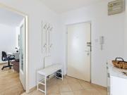 Design 1 bedroom apartment near Nestroyplatz metro station