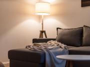 Design 2R Apartment, Dresden Amsterdam Apartments for Rent