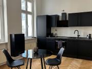 Design luxury apartment close to central main station,...