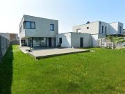 Design trifft Geborgenheit – Ihr Traumhaus mit Pool und...
