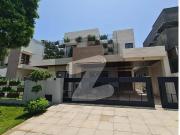 Designer 1 Kanal 5 Bedroom Top Class Modern Villa For Sale