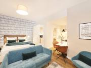 Designer apartment in the centre of Mitte with spa and...