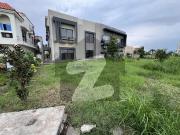 Designer House & Extra Land &Amp  Prime Location & Top...