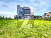 Designer House With Spacious Back Lawn At Height...