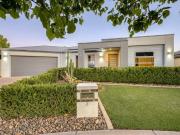 Designer living in a peaceful court setting