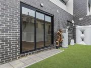 Designer Living in Bayside Locale