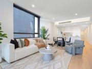 DESIGNER LUXURY AND IMPECCABLE STYLE IN PRIME LOCATION