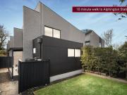 Designer luxury in a desirable Alphington address