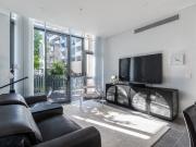 Designer townhouse style residence in Zetland's most...
