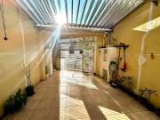 Versátil casa tipo para venda em Cidade Líder com 2...
