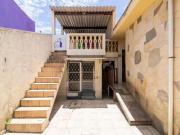 Confortável casa tipo para venda em Vila Zat com 2...