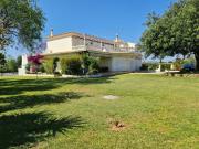 Deslumbrante moradia com 4 quartos 3 deles em suite, 4...