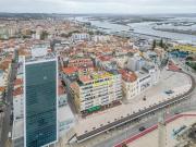 Penthouse T3 na mais privilegiada localização da...