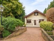 Detached House For Rent In Staines upon thames, Berkshire