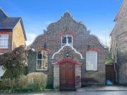 Detached House For Sale In Kings Langley, Hertfordshire