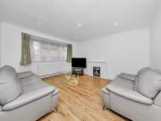 Detached house to rent in Woodside Grange Road, London N12