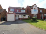 Detached house to rent on