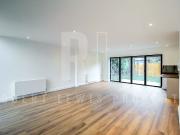 Detached two Bedroom House – East End Road London, N2 0FE