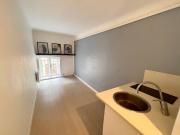 Deux chambres de service rénovées