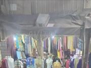 Deux magasins au centre de la Medina