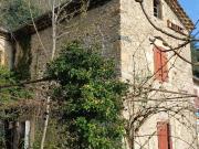 Deux maisons à rénover