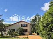 Deux maisons indépendantes sur grand terrain avec piscine