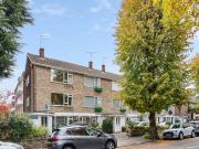 Devonshire Court, Holmesdale Road, TW9