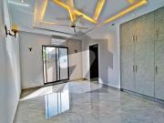 DHA Lahore 1 Kanal Brand New Modern Design Luxury...
