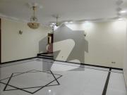 Dha phase 6, 1000 sq.Yds 2 Unit 7 Bed Bungalow For Sale....