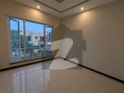 DHA Phase 8 Ex Air Avenue 10 Marla Full House Proper...