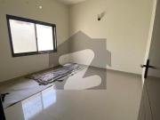 Dha phase 8 Iqbal lane 100 yards slightly used banglow...